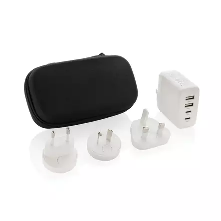 TravelCharge Pro RCS -matkalaturi USB C:llä - Powerbankit ja laturit - P821.0203 - 2